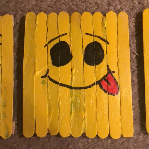 Emoji Coasters - Picture 8 of 10